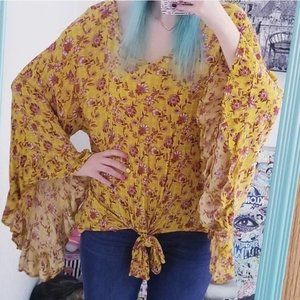 Boho Hippie Floral Bell Sleeve Flutter Peasant Top